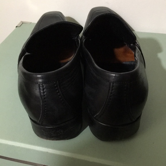 Gucci Black Leather Slip On Dress Loafers - Picture 7 of 10